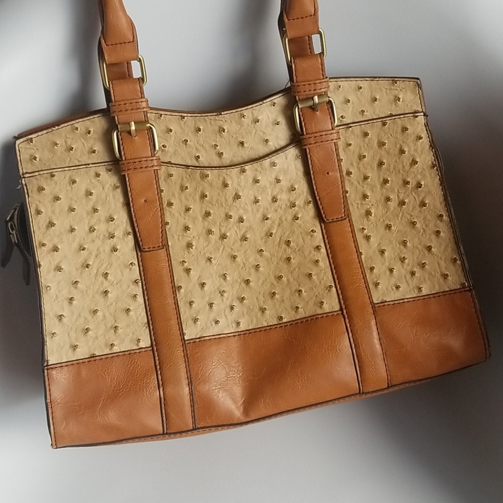 Kelly and Kate Purse